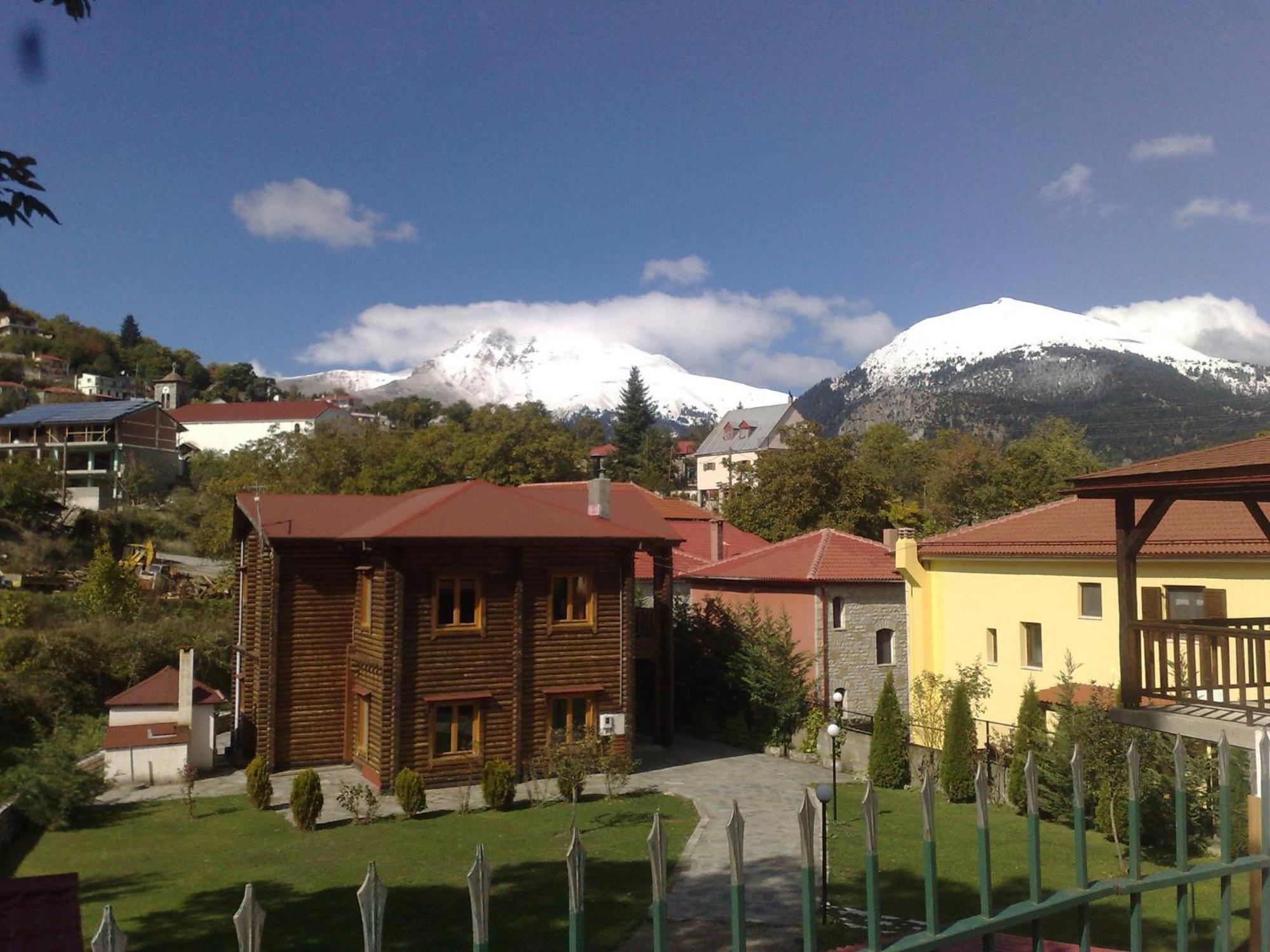 Stivakti Chalet Daire Karpenísion Dış mekan fotoğraf